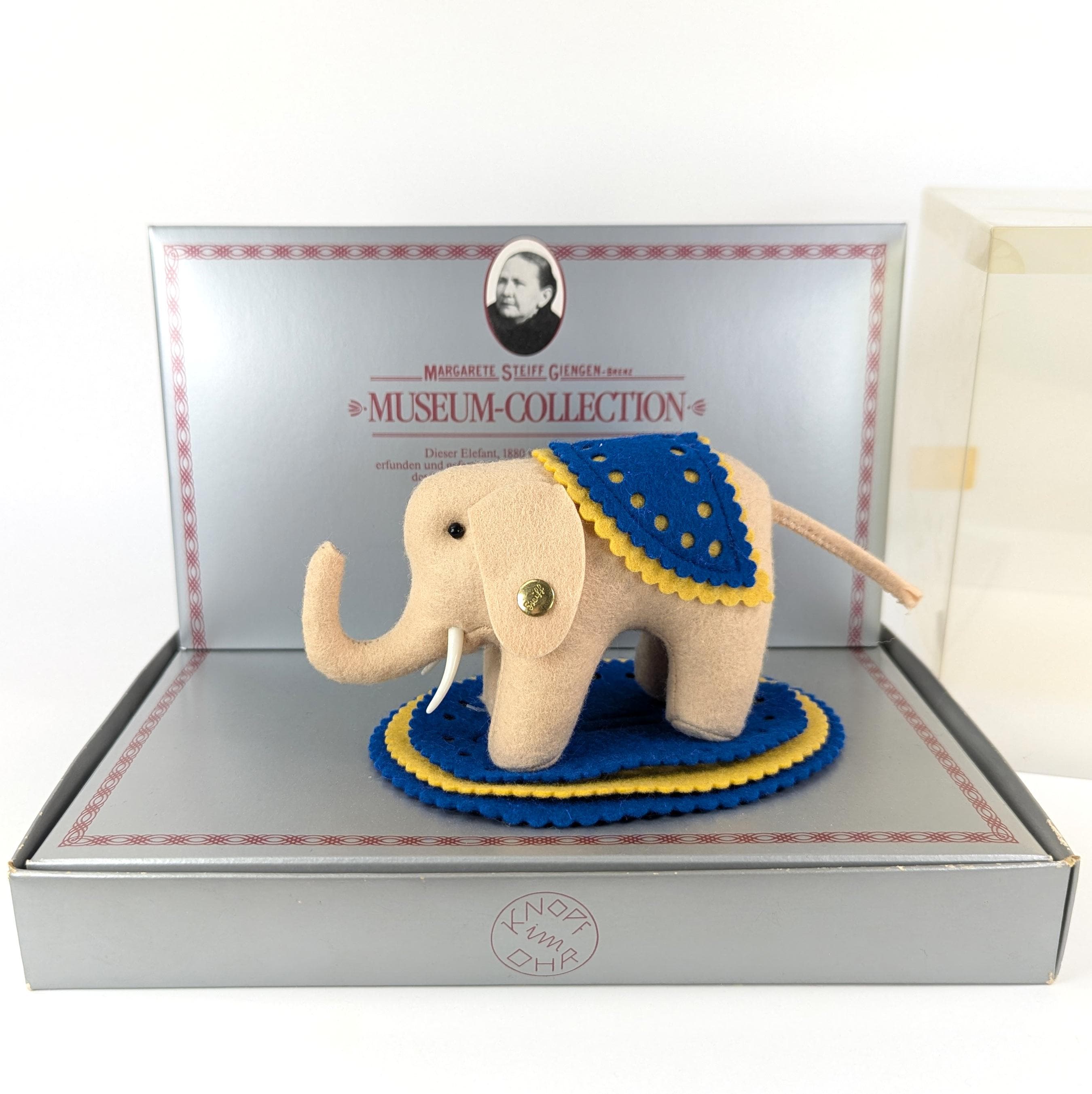 Steiff Felt Elephant as a Pincushion 1880 Replica Museum