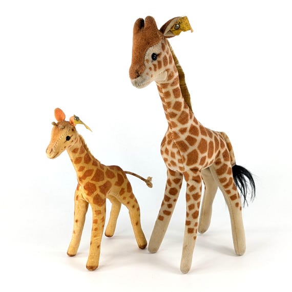 シュタイフビンテージ Steiff Giraffe With Ids 1965 to 1967 Vintage Small 6 Inches