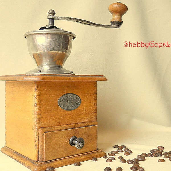 Antique German quality coffee grinder, vintage wooden coffee mill, forged steel grinder for coffee beans, fit for use, shabby hand mill