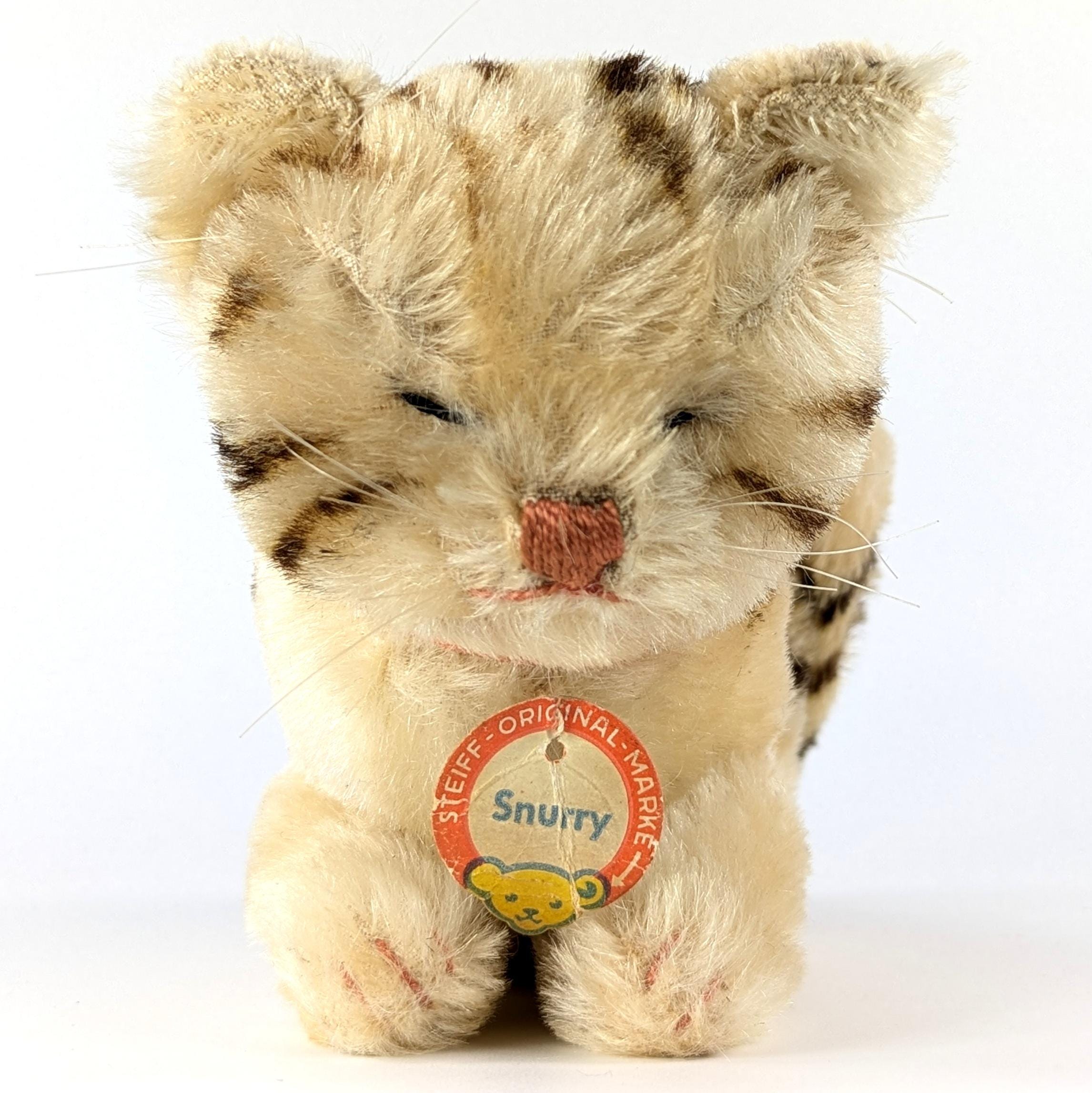 Steiff Cat Snurry Sleeping Brown Tabby With ID Midi 8 Inches