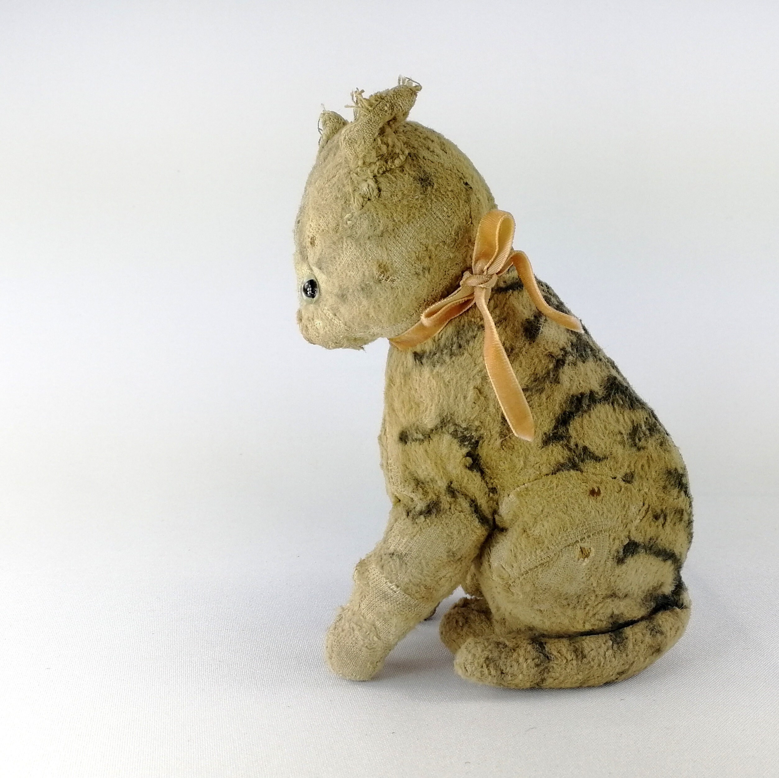 シュタイフ猫スージー 1936年から1943年まで製造され、愛された7インチ