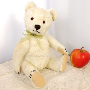 White Steiff Teddy Bear with US Zone tag 11 inches tall vintage made 1950 to 1953