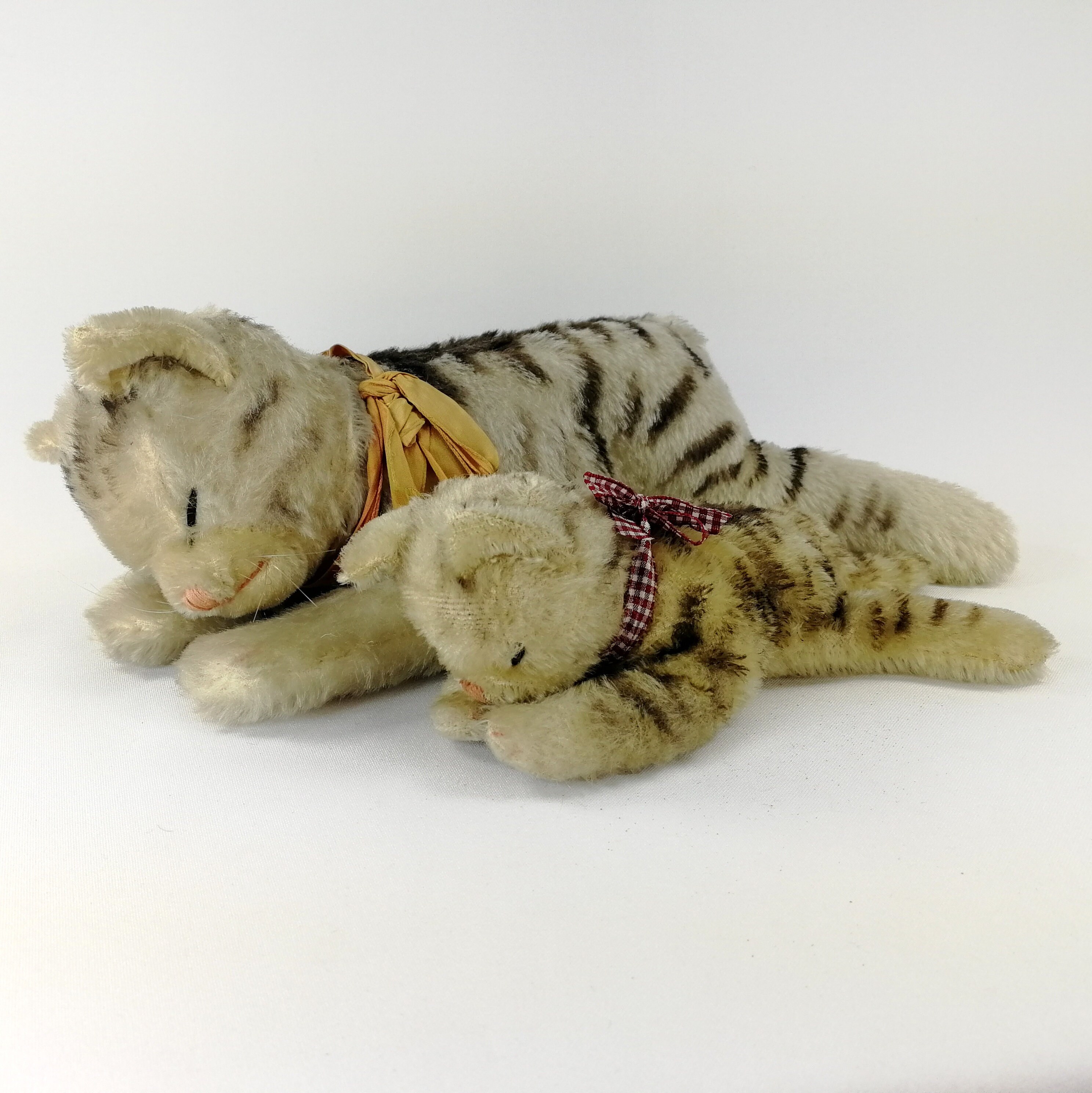 Steiff Floppy Cat Sleeping 12 Inches Vintage 1953 to 1969 - Etsy Steiff Floppy Cat Sleeping 12 Inches Vintage 1953 to 1969 - Etsy