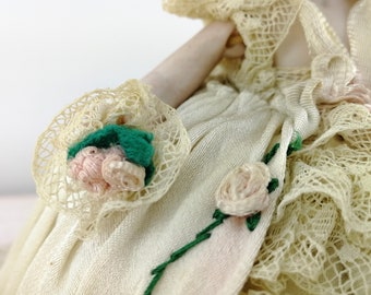 1900年代のピンクッションハーフドール、最高級のビスクアンティーク
