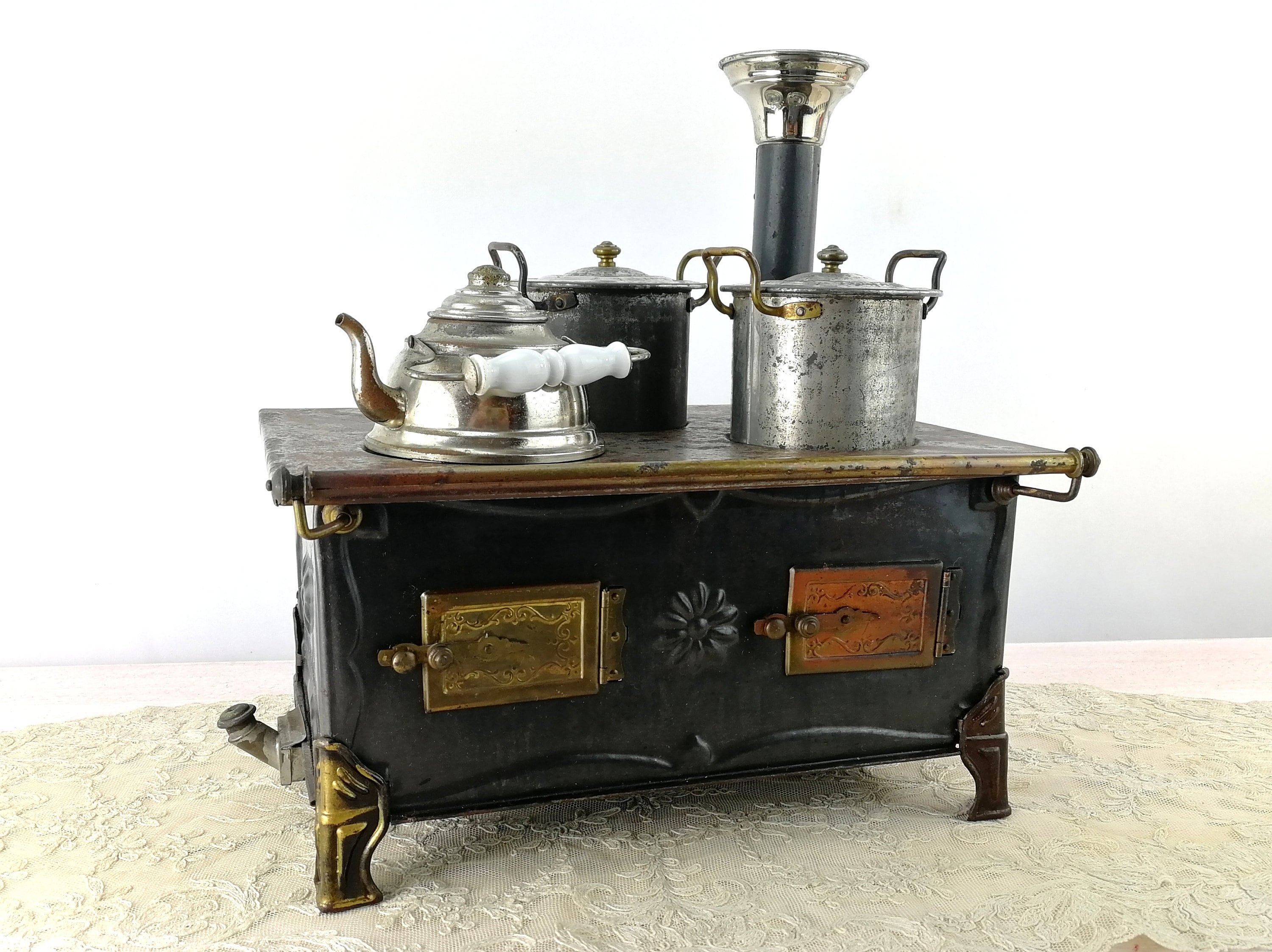Maerklin Doll Stove 1900 to 1910 Produced With Original