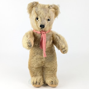 Vintage ljusblond mohairnalle från 1930-talet, okänd tillverkare, 30 cm hög, inga leder