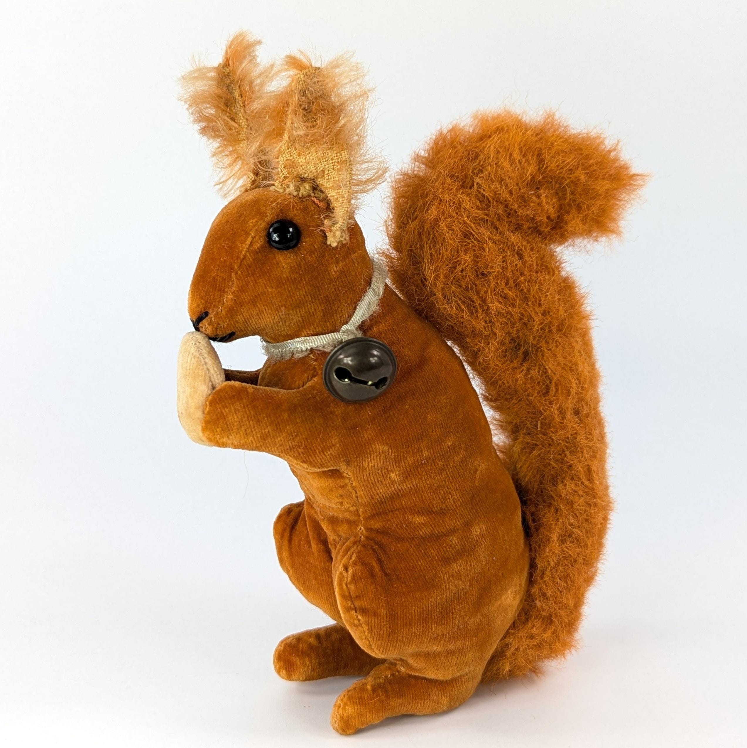 シュタイフ リスベルベット ナット付き 1934年～1942年製 高さ6インチ