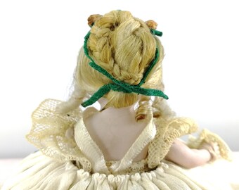 1900年代のピンクッションハーフドール、最高級のビスクアンティーク