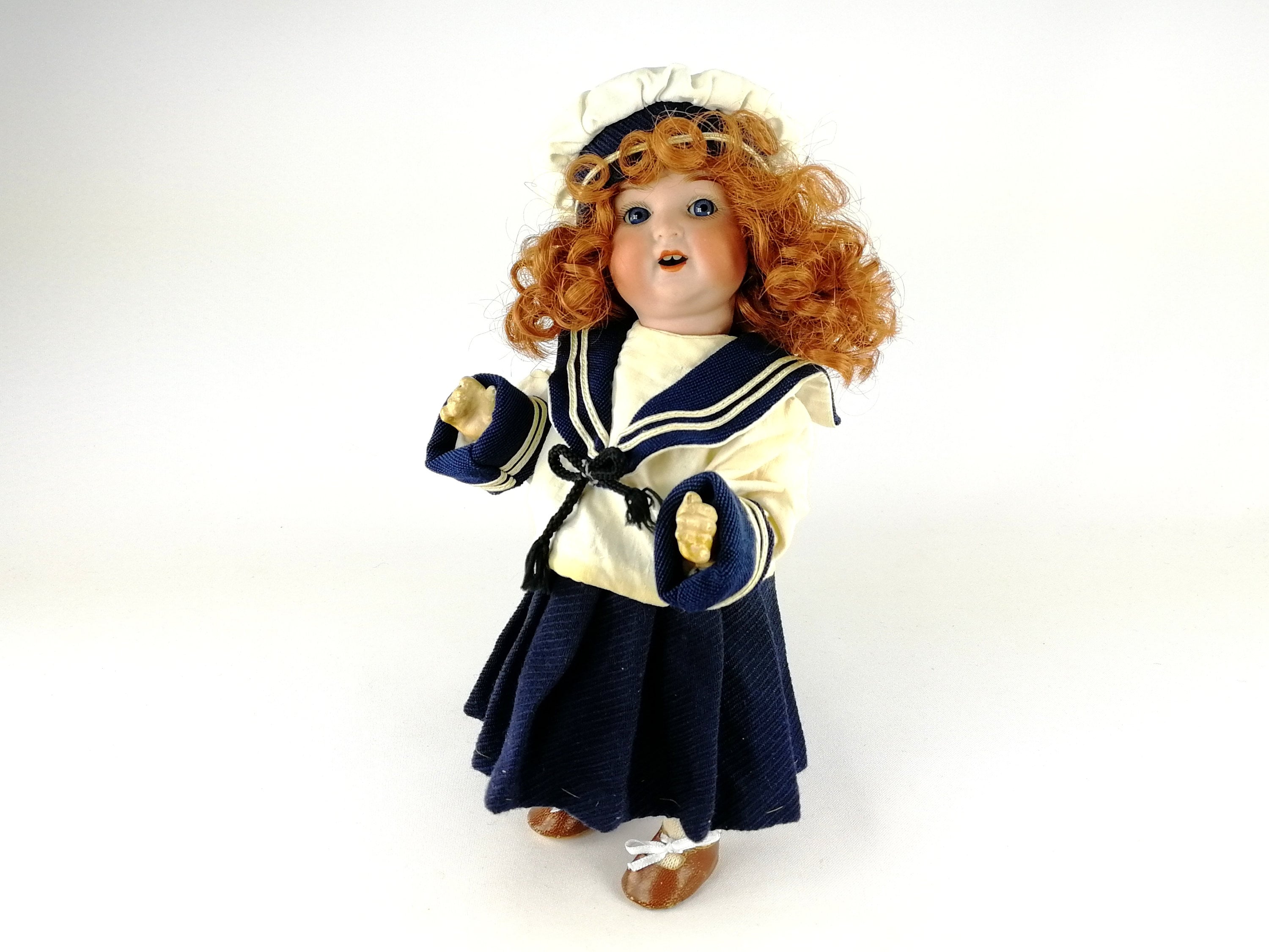 Poupée mignonnette marcheuse Armand Marseille Germany tête biscuit