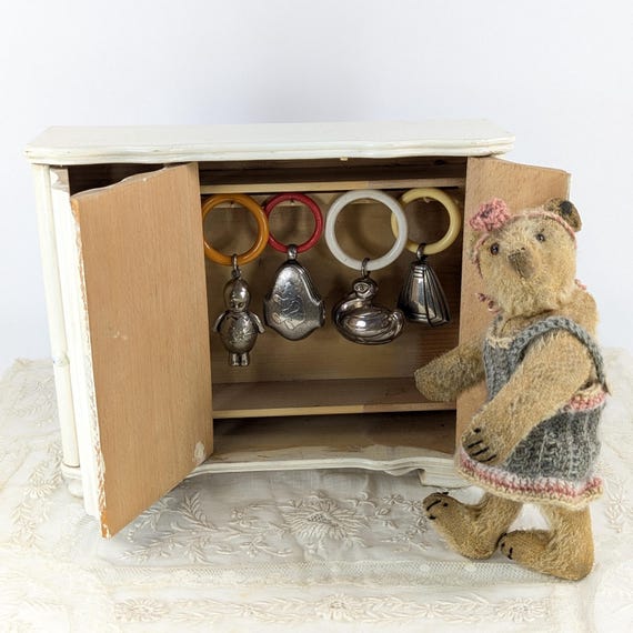 Armoire poupée enfant jouet bois - Canada