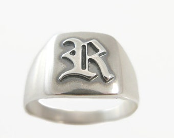 Monogram ring .men initial ring. Silver monogram ring. personalized ring .Guti initial ring. old English ring .Engraved ring. Signet ring