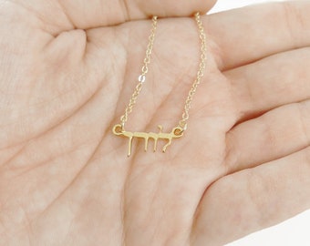 necklace hebrew name