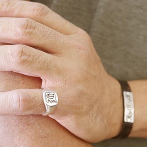 Pinky ring.unisex monogram ring. Initials ring. Silver monogram ring. Guti initial band. Mens initial ring. Engraved ring. Circle ring image 1