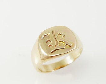 14k real solid Gold Monogram ring. Unisex ring. Initial ring. Pinky ring. initial ring. signet ring. Personalized ring. old english ring