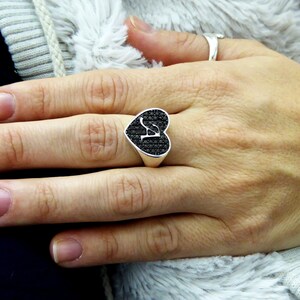 Monogramm Herz Ring. persönlicher Ring. Silberring. Silber Monogramm Ring. Frauen Initialenring. personalisierten Ring. Herz Ring. (2132)