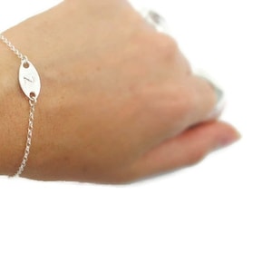 Silver bracelet. Personalized initial bracelet. Sterling silver bracelet. Letter bracelet. Bridesmaid gift. Gift ideas. Personalized jewelry