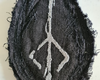 Bloodborne hunter's mark brooch patch embroidery