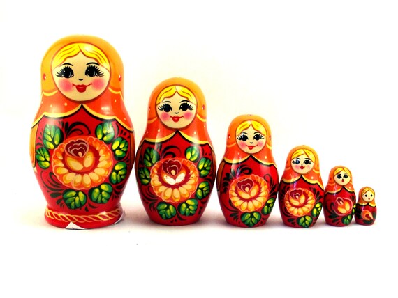 russian stackable dolls