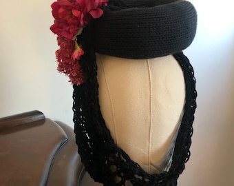 1940s Style Lace knit tilt hat 3 looks In one.