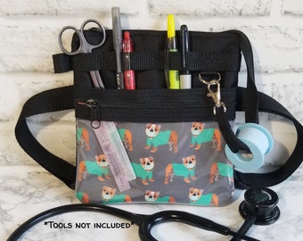 English Bulldogs in Scrubs Hip Organizer Bag - Nurse Utility Bag - Vet Tech Hip Pack - Nurse Tool Belt - Medical Fanny Pack - Cute Nurse Bag