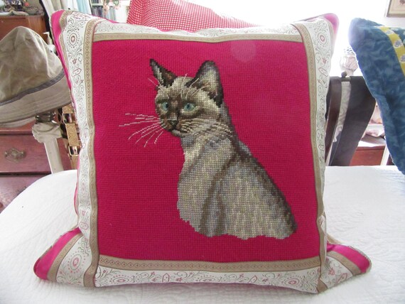 18 X 18 Vintage Siamese Cat Needlepoint Etsy