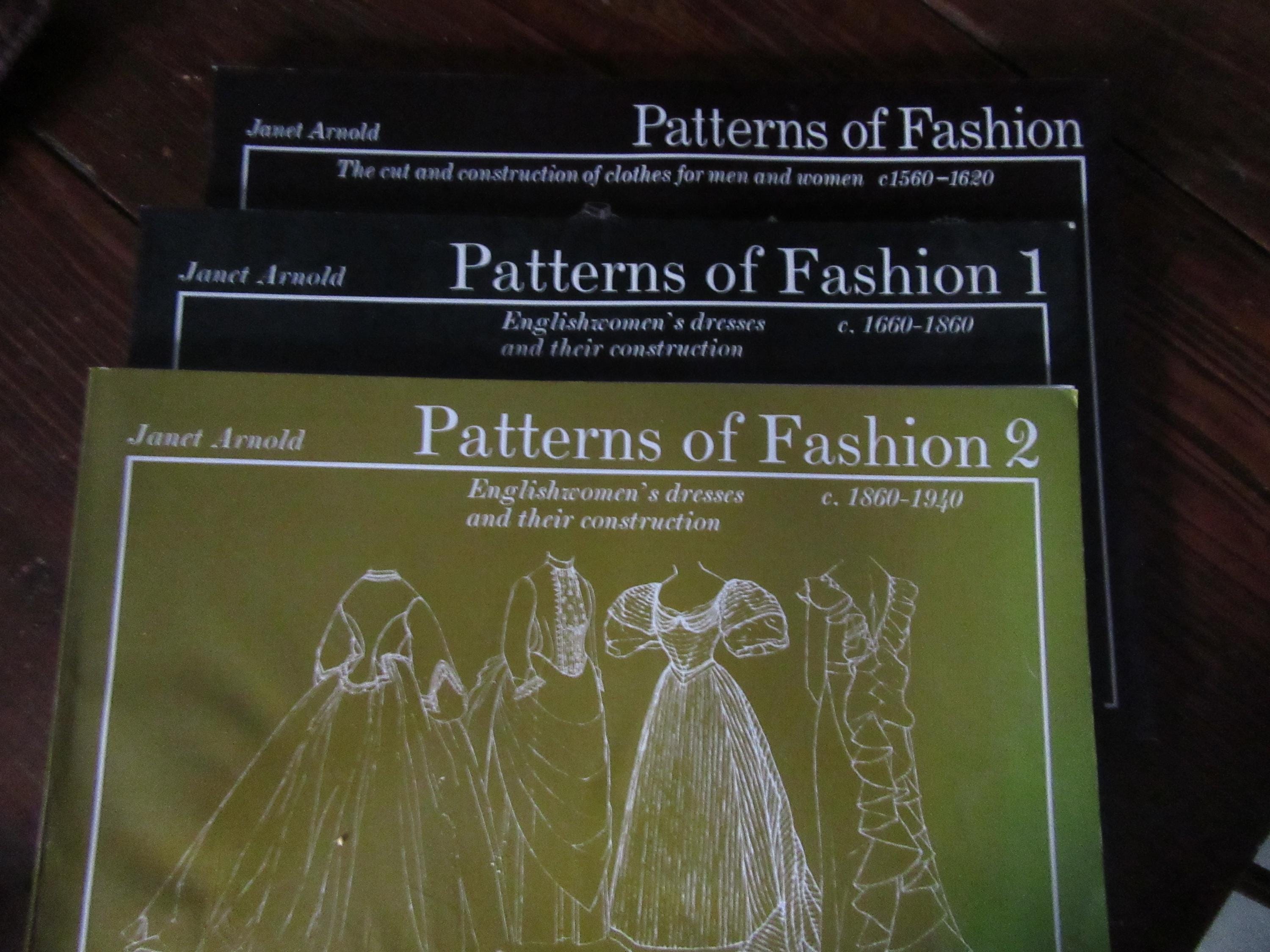 2冊セット　Patterns of fashon Janet Arnold Patterns of Fashion: The Cut and Construction of Clothes for