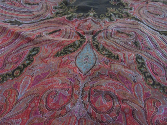 Antique Paisley Piano Shawl..Hand Embroidered 19t… - image 3