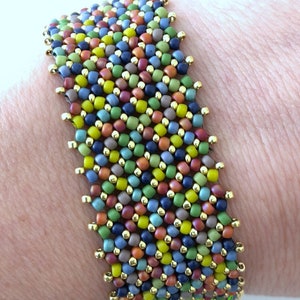 Pop of Confetti Armband Anleitung