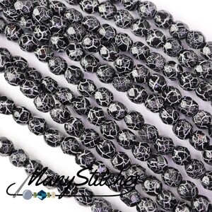 Ionic Jet/White 4mm Fire Polish - 40 beads