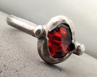 Rose cut Garnet cabochon ring, Antique Roman/Etruscan inspired sterling silver ring, January Birthstone jewelry