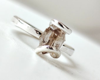 Herkimer Diamant Verlobungsring: Handgefertigtes Sterling Silber Tension Set