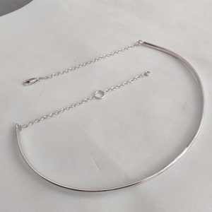 Collana girocollo rigida, collana minimalista in argento sterling, idea regalo gioielli, collana in argento fatta a mano immagine 5