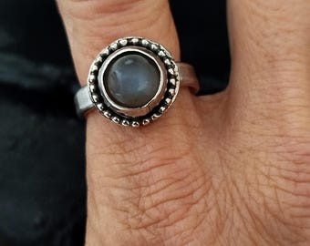 925 Sterling Silber Mondstein Ring, handgefertigter Talisman des Lichts und der Intuition