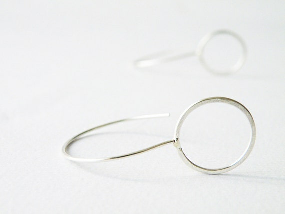 Sterling Silver Circle Earrings Geometric Earrings Full Moon Earrings Minimalist Design by SteamyLab