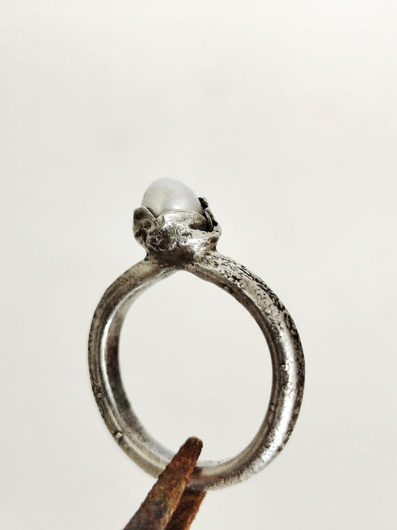 Handmade Silver Ring with Pearl – Organic Brutalist Design