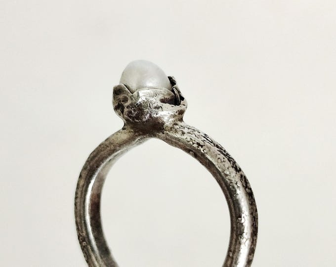 Handmade Silver Ring with Pearl – Organic Brutalist Design