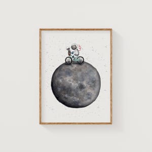 月面で自転車に乗る宇宙飛行士の水彩画アートプリント：子供部屋の壁飾り 画像 3
