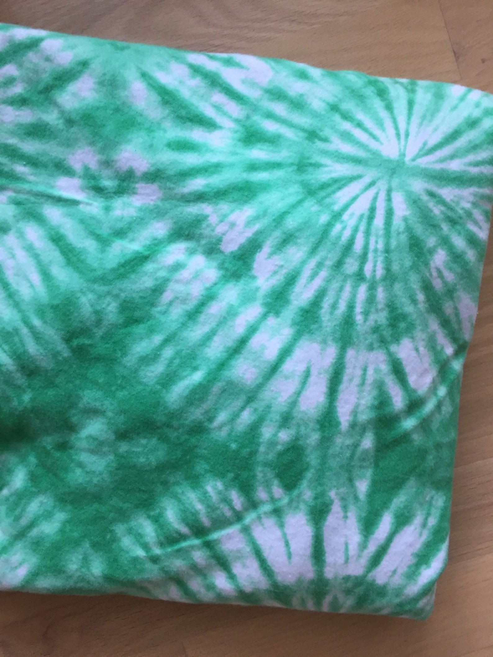 A Tie Dye Print in White and Green Fitted Crib /toddler Sheet Etsy