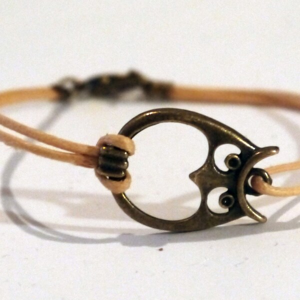 NEW 16cm Butter Milk Owl Charm Bracelet