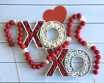 HUGS + KISSES XOXO Valentine's Day Felt Balls Garland, Bunting, Party Banner-Red Balls, White Hearts