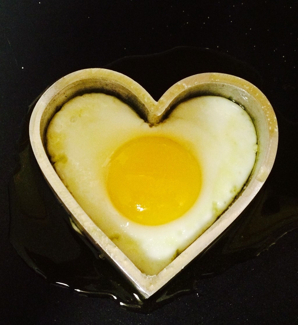 Silikomart Pratika Collection 2-Piece Egg and Pancake Mold Shape Set Heart and House 