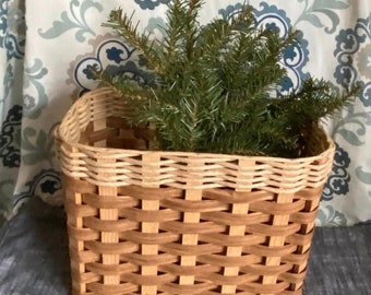 Large Heavy Woven Standing Basket * Knitting Crochet Crafts Magazine Storage * Steps Basket * Sturdy * Beige * Decorative Basket