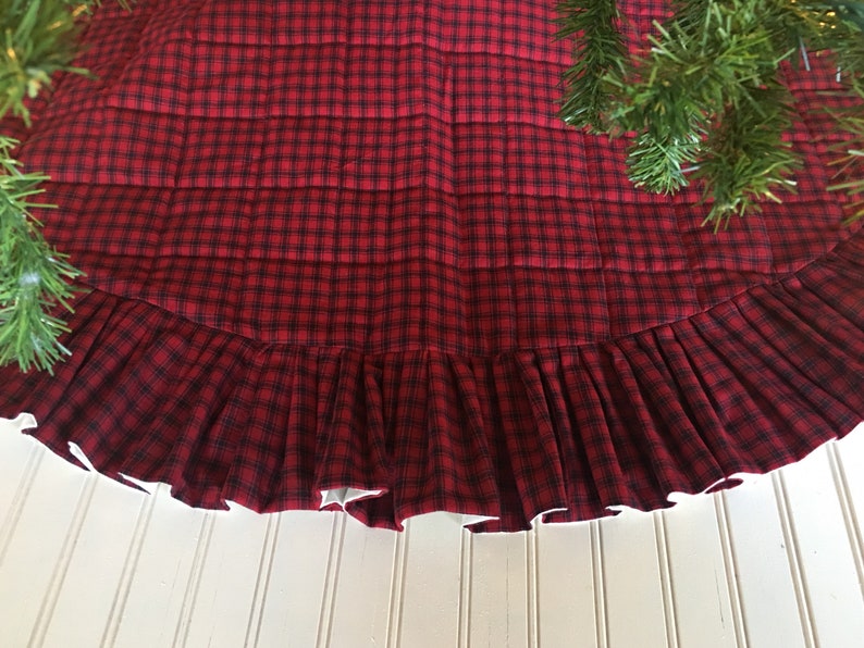 Red Plaid Tree Skirt Farmhouse Tree Skirt Quilted Christmas Tree Skirt Quilted Christmas Farmhouse Christmas Christmas Tree Skirt
