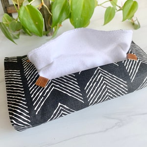 Black Arrows Fabric Tissue Pouch for Reusable Tissues Eclectic Unique Tissue Box Soft Cotton, Modern Gifts Zerowaste image 1