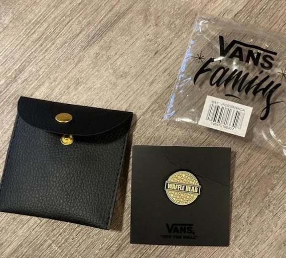 Vans Family Waffle Head Pin - Off The Wall!