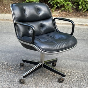 Silla de oficina Knoll Pollock vintage de mediados de siglo en cuero negro