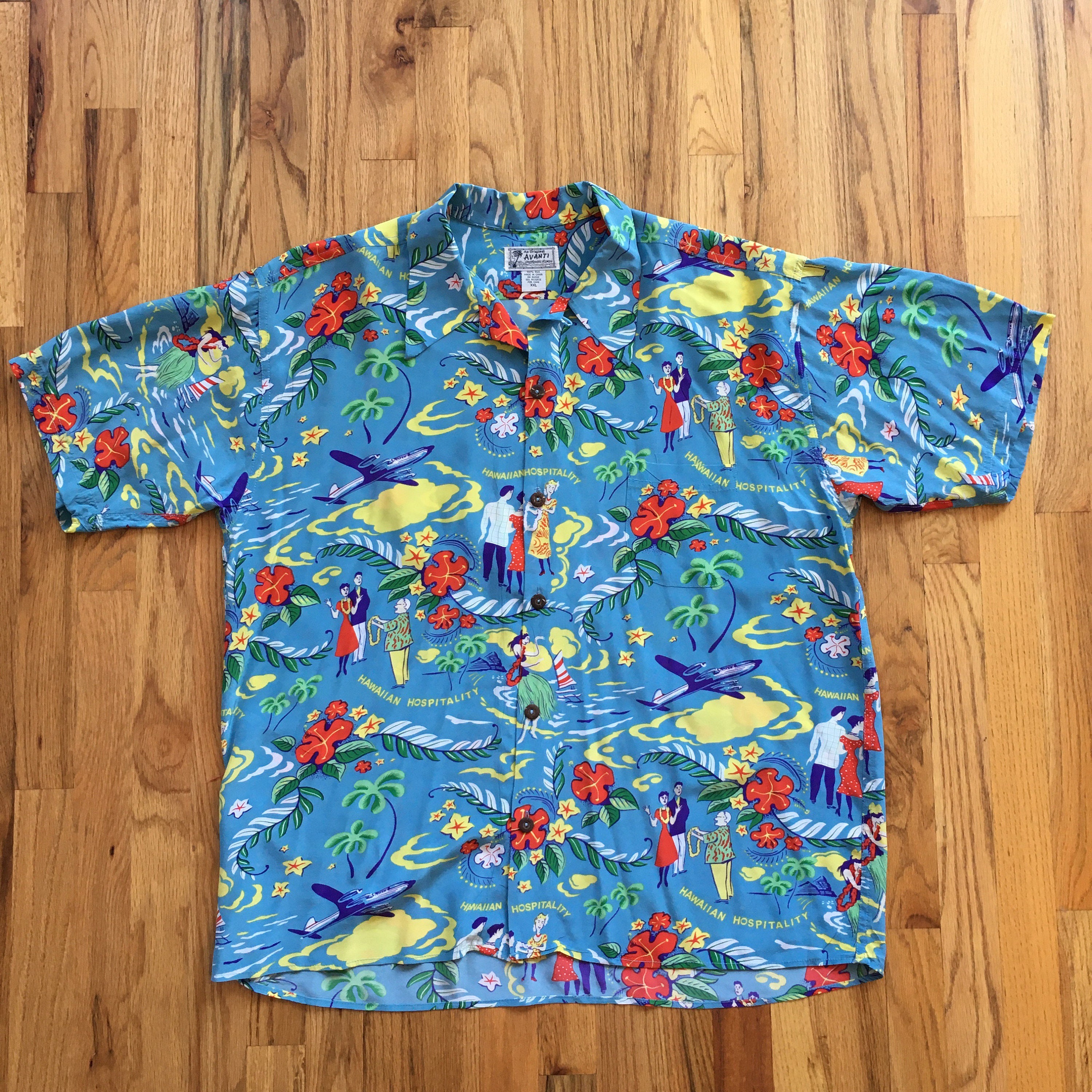 Avanti Vintage Silk Hawaiian Shirt w/ Coconut Buttons