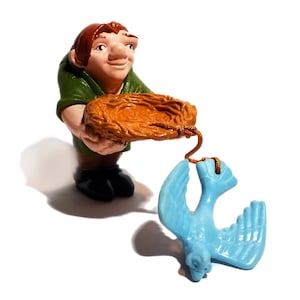 Quasimodo-figuur met Blue Bird Disney&#39;s Klokkenluider van de Notre-Dame