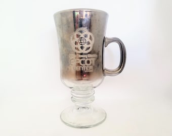 Taza de cristal plateada Epcot, recuerdo vintage de DisneyWorld, recuerdo de los parques de Disney de los años 80, copa de cristal con base cromada y plateada ahumada, vajilla para bar