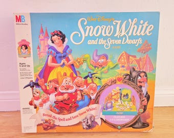 Vintage 1980 Snow White With Magic Mirror Board Game Disney 100